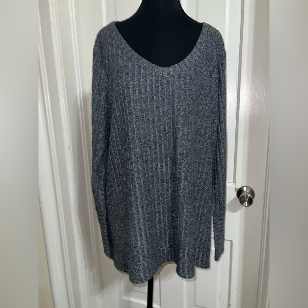 Women's plus size 2X shirt, top Gray Knit Sweater Women's 2X winter warm chilly